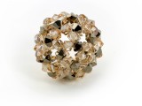 Kleine Netzkugel aus Swarovski Bicone