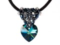 Kleines Dreieck mit Herz in Crystal Bermuda Blue